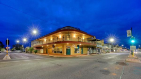 Royal Exchange Hotel, Broken Hill
